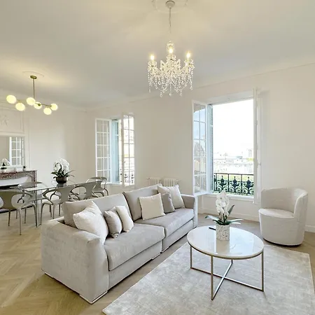 3 Pieces Renove Limitrophe Monaco Appartement